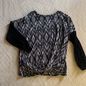 Elegant Black and Gray Women's Long Sleeve Top
